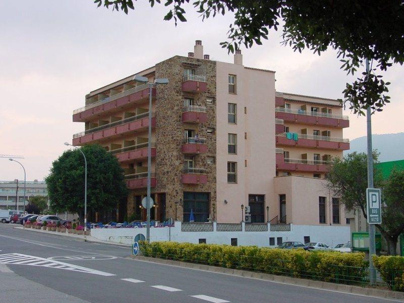 Bluesea Continental Hotel Tossa de Mar Exterior photo