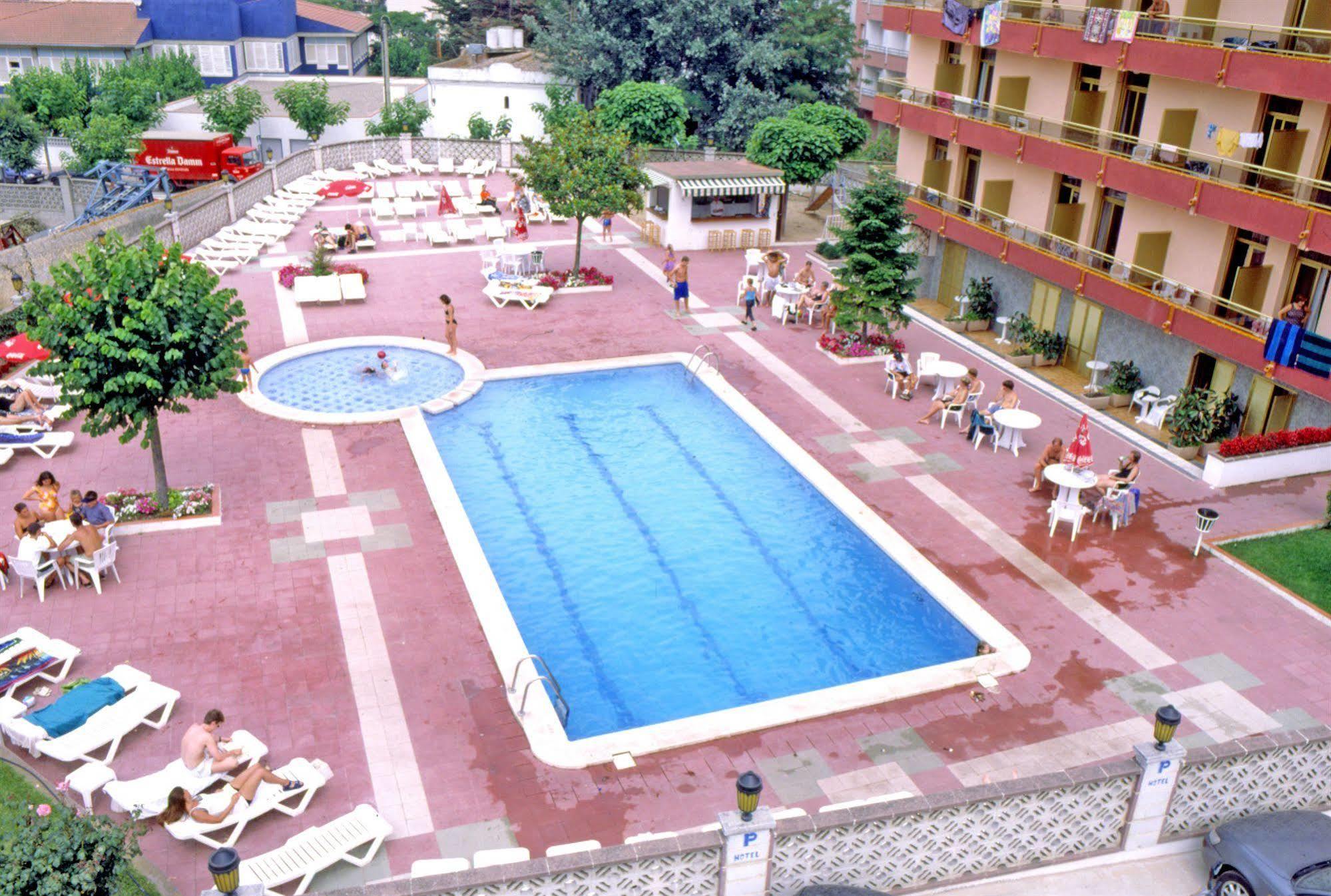 Bluesea Continental Hotel Tossa de Mar Exterior photo